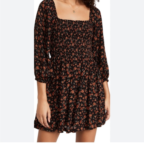 Mini Dress - Picture 4 of 9